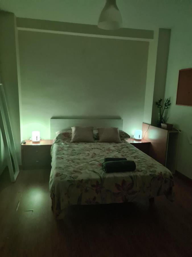 Habitacion Con Bano Privado- En Casa Familiar Beatriz Valencia Luaran gambar