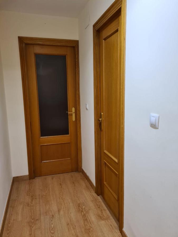Habitacion Con Bano Privado- En Casa Familiar Beatriz Valencia Luaran gambar